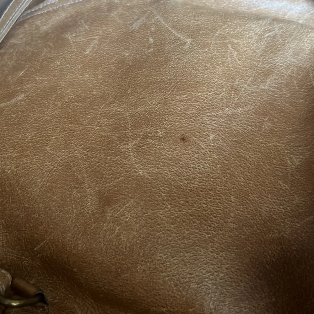 Leather backpack - Picture 6 of 11